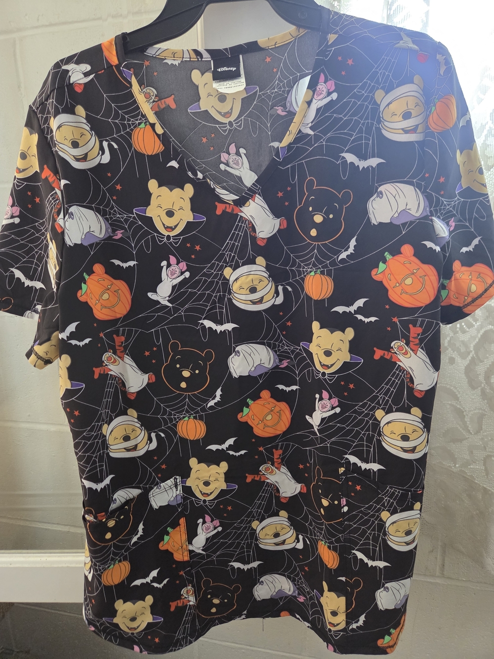 Disney Winnie the Pooh Kids' Halloween V-Neck Top - Black & Orange